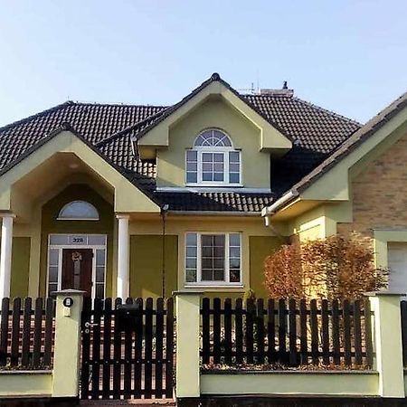Nocleh Na Jihu Apartment Veselí nad Moravou Екстериор снимка